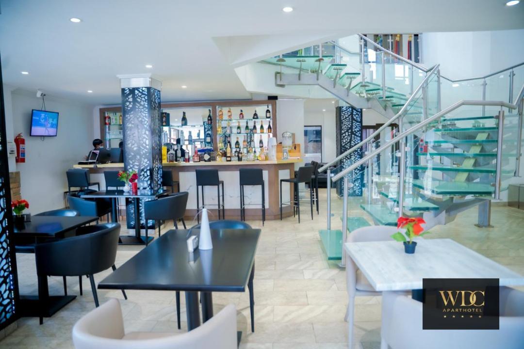 Wdc Aparthotel - Buea Eksteriør bilde