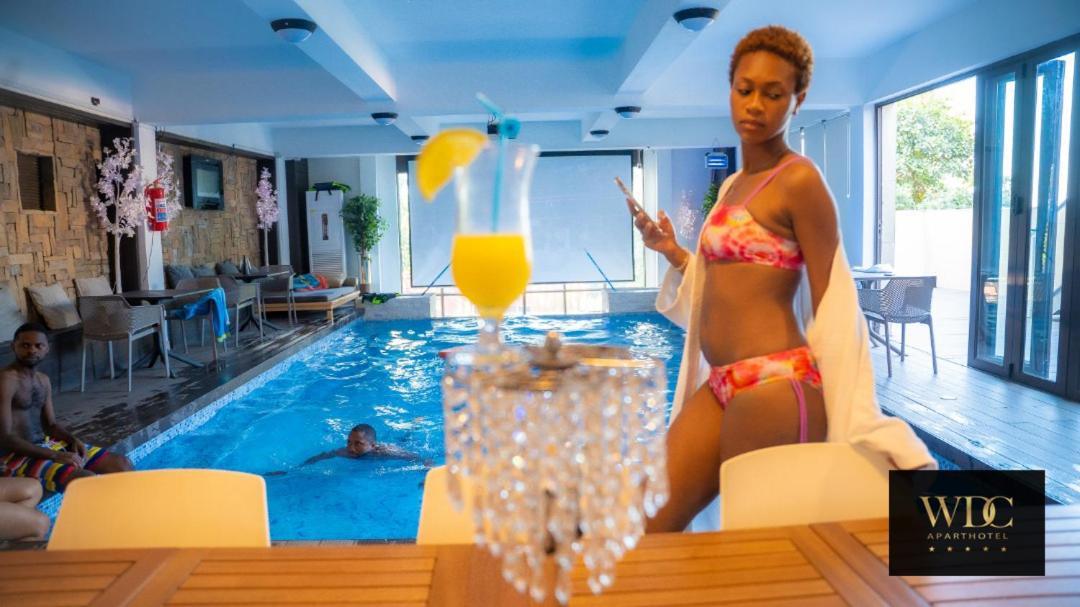 Wdc Aparthotel - Buea Eksteriør bilde