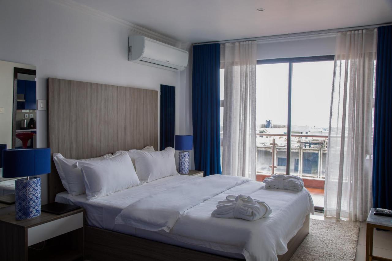 Wdc Aparthotel - Buea Eksteriør bilde