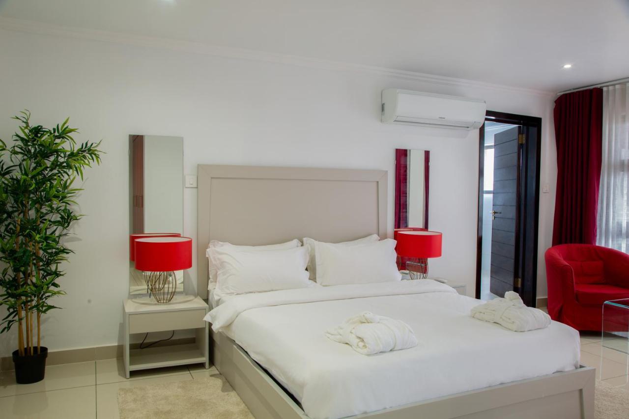 Wdc Aparthotel - Buea Eksteriør bilde