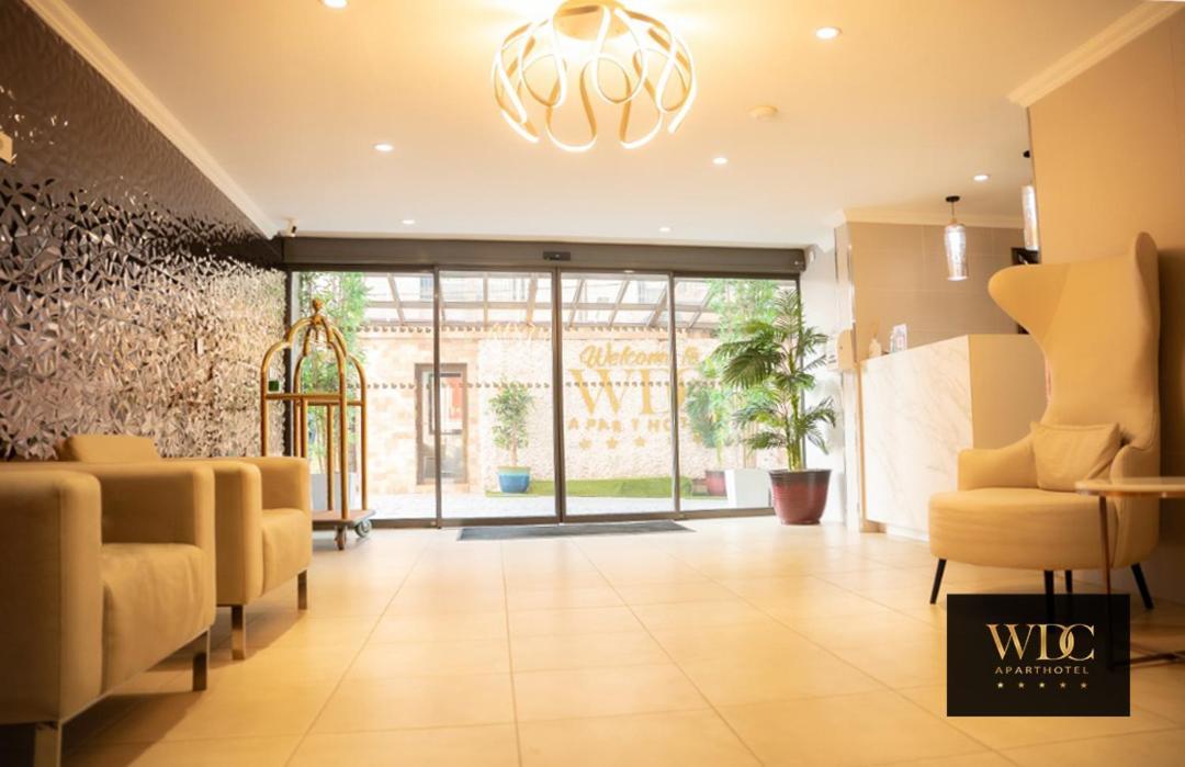Wdc Aparthotel - Buea Eksteriør bilde