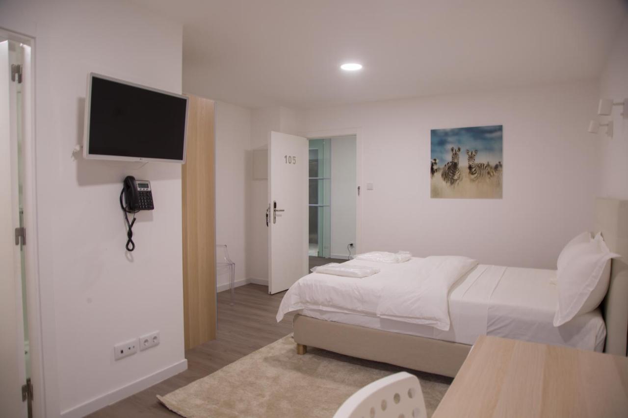 Wdc Aparthotel - Buea Eksteriør bilde