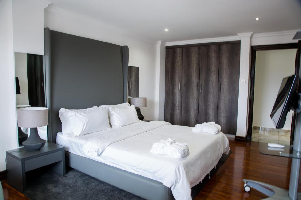 Wdc Aparthotel - Buea Eksteriør bilde