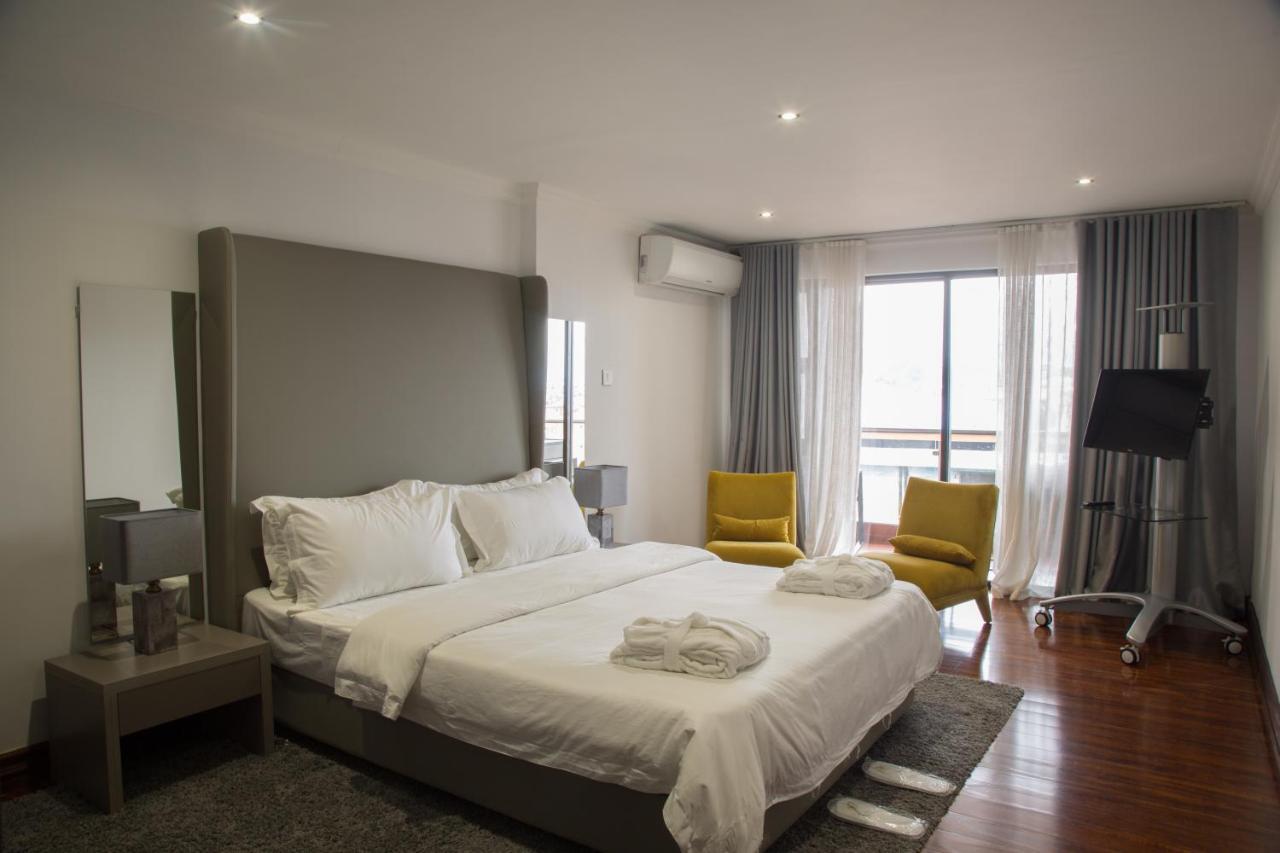 Wdc Aparthotel - Buea Eksteriør bilde