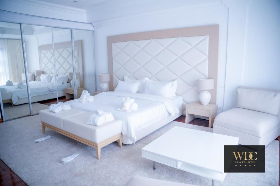 Wdc Aparthotel - Buea Eksteriør bilde